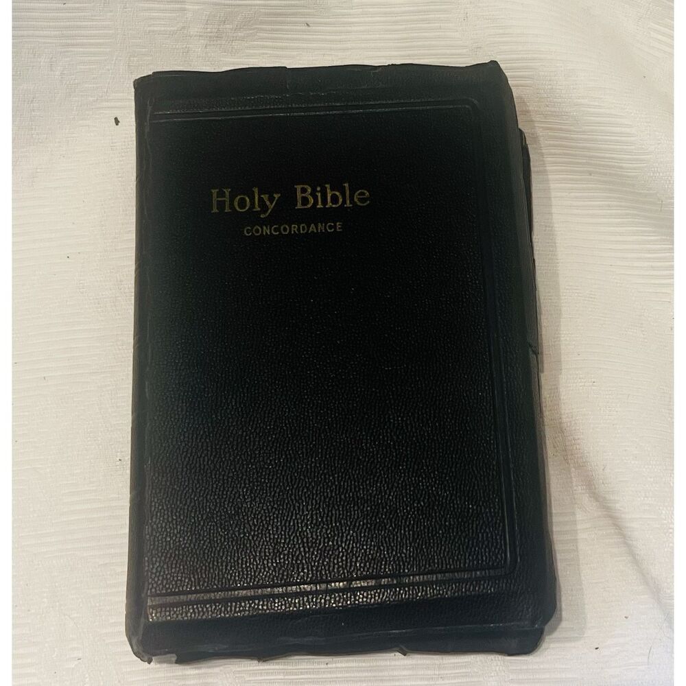 Holy Bible Concordance Red Letter Edition World  Self Pronouncing Edition